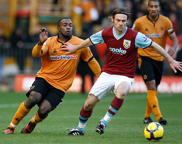 更承担着争 更承担着争